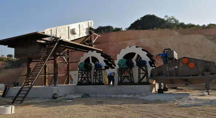 制砂生產(chǎn)線過程洗砂機的工作現(xiàn)場 制砂生產(chǎn)線過程洗砂機的工作現(xiàn)場