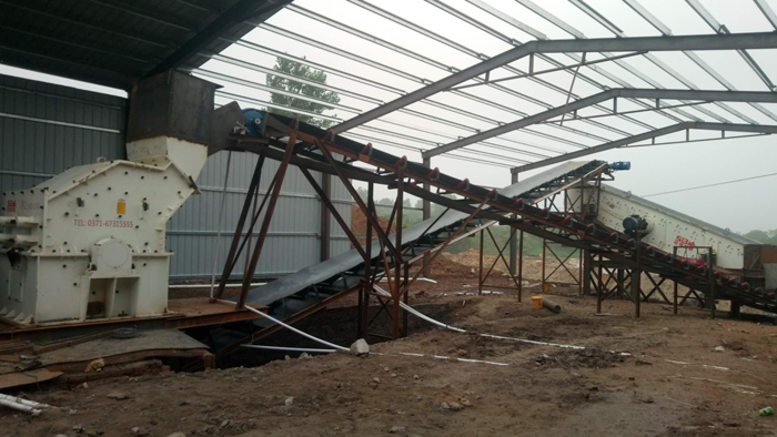 1414細(xì)碎機(jī)破碎工作現(xiàn)場(chǎng) 1414細(xì)碎機(jī)破碎工作現(xiàn)場(chǎng)