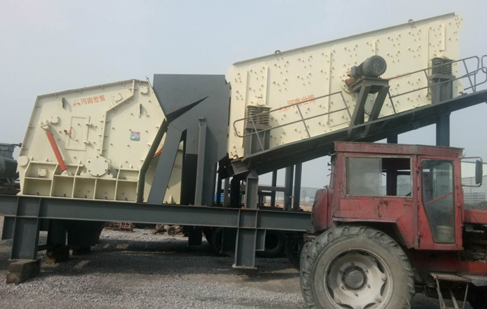 移動式1315破碎篩分車 移動式1315破碎篩分車