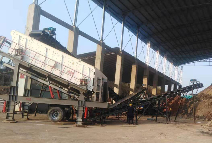 輪胎式振動(dòng)篩沙機(jī) 輪胎式振動(dòng)篩沙機(jī)