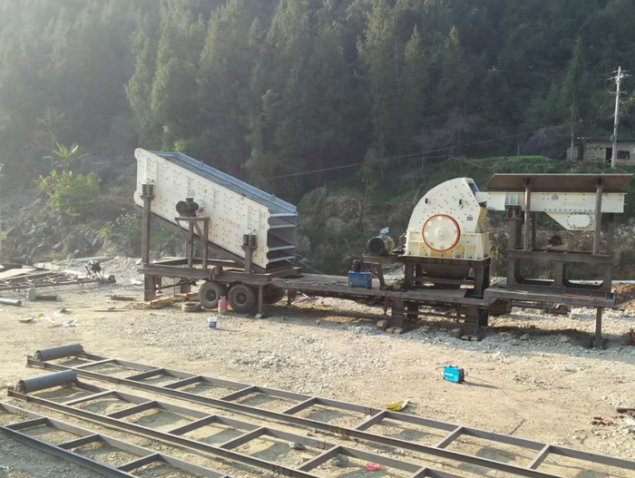 移動(dòng)式1216重錘破安裝現(xiàn)場(chǎng) 移動(dòng)式1216重錘破安裝現(xiàn)場(chǎng)