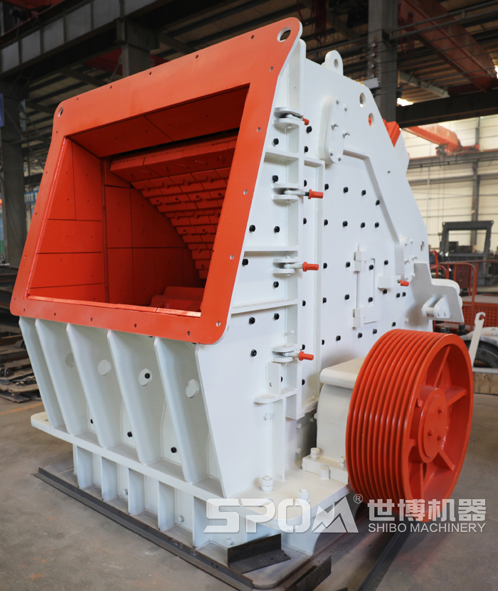 LF大口反擊式破碎機(jī) LF大口反擊式破碎機(jī)