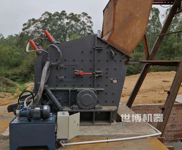 PFW歐版反擊式破碎機(jī) PFW歐版反擊式破碎機(jī)