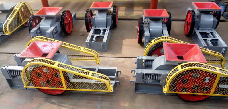 小型輥式粉碎機 小型輥式粉碎機