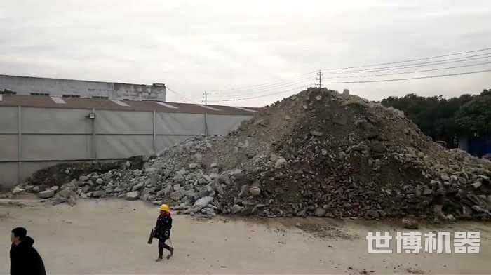 建筑垃圾現(xiàn)場 建筑垃圾現(xiàn)場