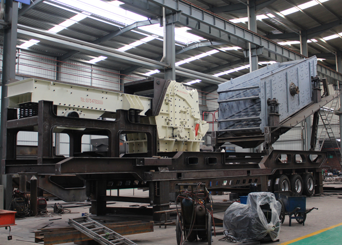 三合一移動反擊破碎篩分一體機 三合一移動反擊破碎篩分一體機