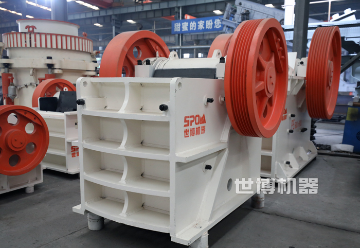 顎式破碎機生產(chǎn)車間 顎式破碎機生產(chǎn)車間