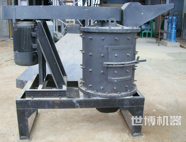 小型復(fù)合式破碎機 小型復(fù)合式破碎機