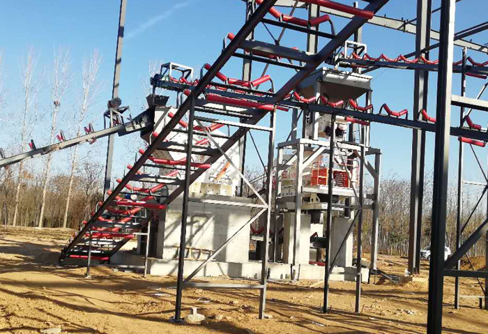 制砂機(jī)安裝現(xiàn)場 制砂機(jī)安裝現(xiàn)場