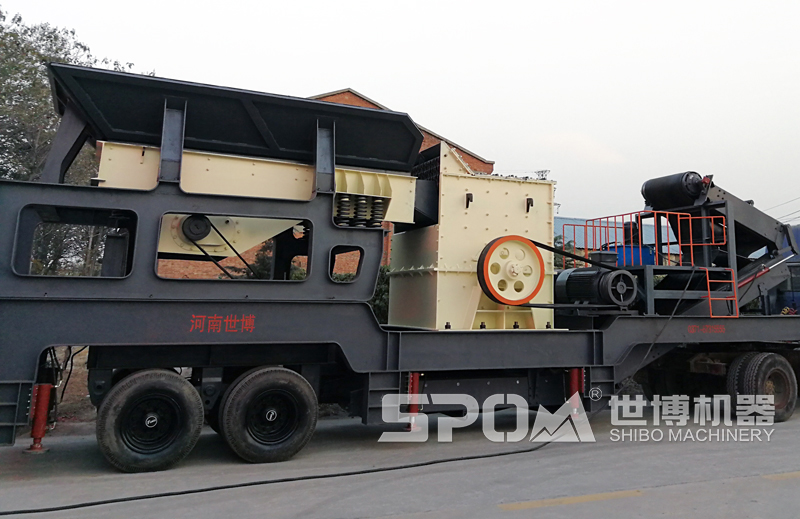 移動(dòng)式箱式破碎站 移動(dòng)式箱式破碎站