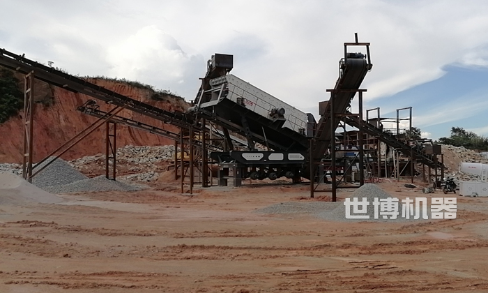 移動(dòng)石料生產(chǎn)線現(xiàn)場(chǎng) 移動(dòng)石料生產(chǎn)線現(xiàn)場(chǎng)