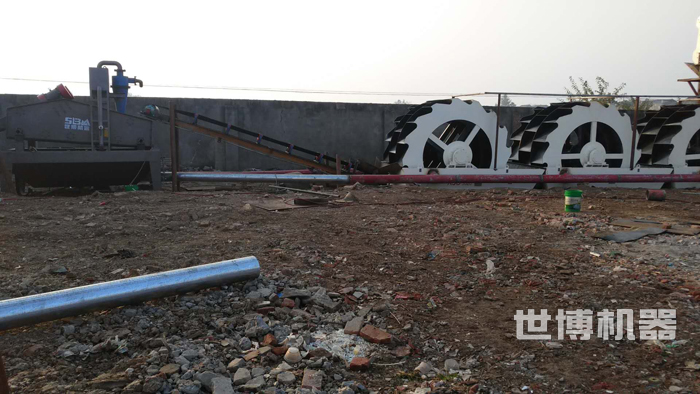 輪斗洗砂機(jī)現(xiàn)場圖片 輪斗洗砂機(jī)現(xiàn)場圖片