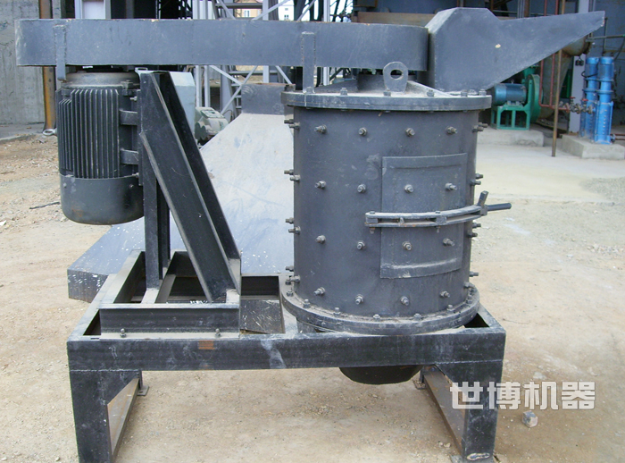 小型復(fù)合式破碎機 小型復(fù)合式破碎機