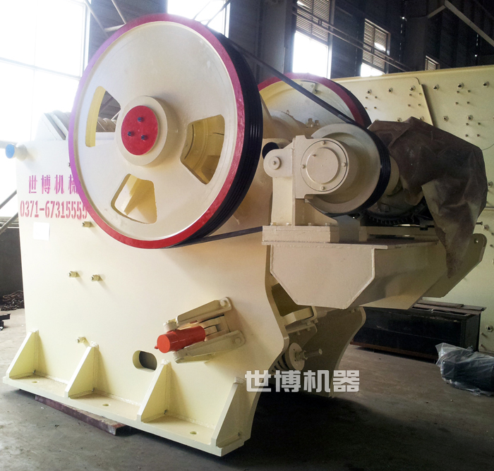 JC顎式破碎機生產(chǎn)車間 JC顎式破碎機生產(chǎn)車間