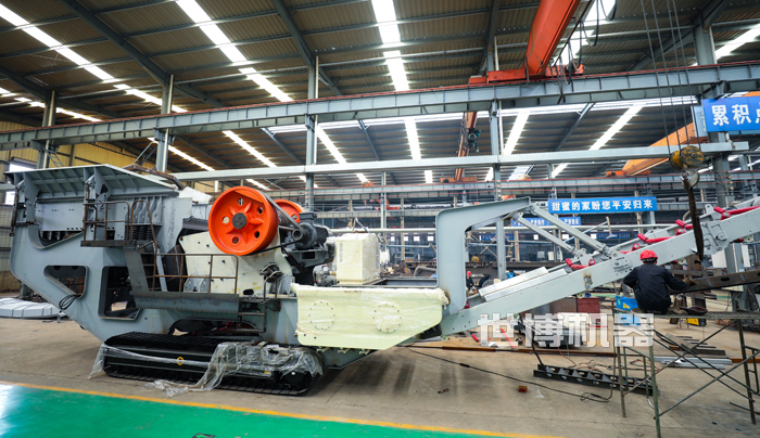 履帶式巖石一段破碎機 履帶式巖石一段破碎機