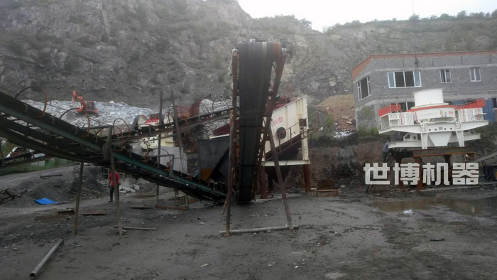 砂石生產(chǎn)線現(xiàn)場(chǎng)圖 砂石生產(chǎn)線現(xiàn)場(chǎng)圖