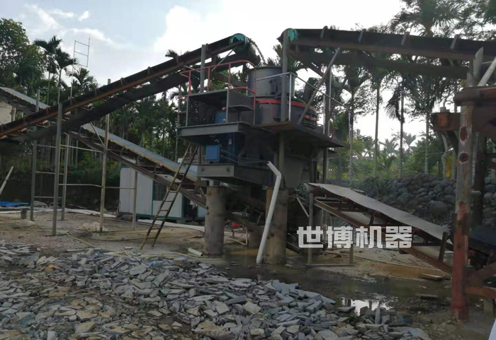 制砂機安裝現(xiàn)場 制砂機安裝現(xiàn)場