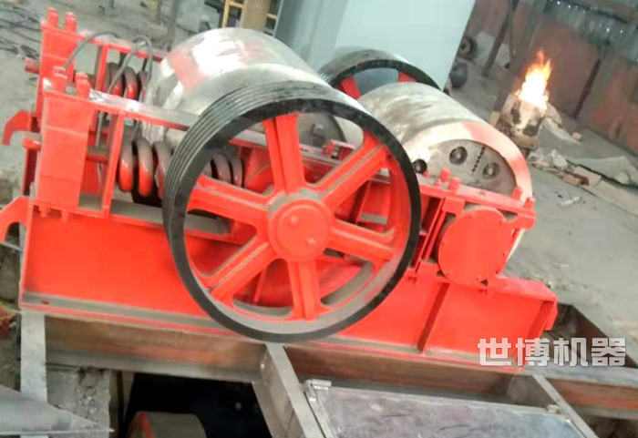 大型雙輥式破碎機