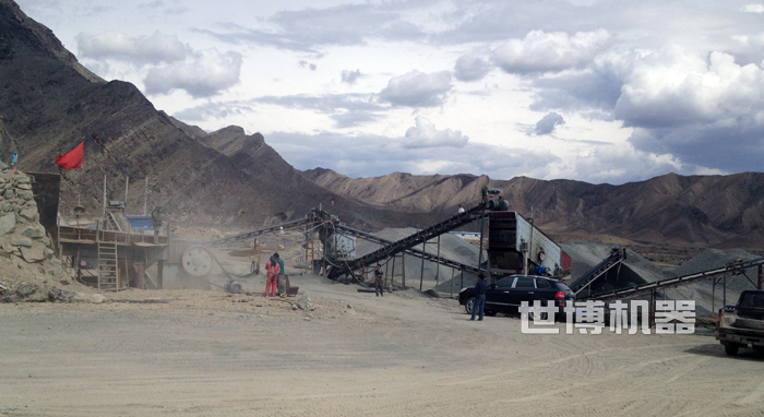 生產(chǎn)石子和石粉的生產(chǎn)線 生產(chǎn)石子和石粉的生產(chǎn)線