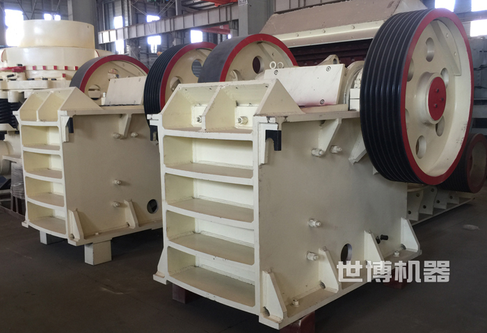 顎式破碎機生產(chǎn)車間 顎式破碎機生產(chǎn)車間