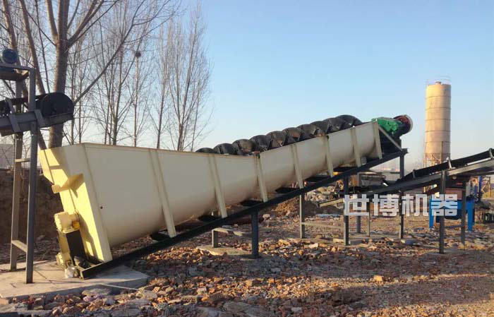 螺旋洗砂機(jī)安裝現(xiàn)場 螺旋洗砂機(jī)安裝現(xiàn)場