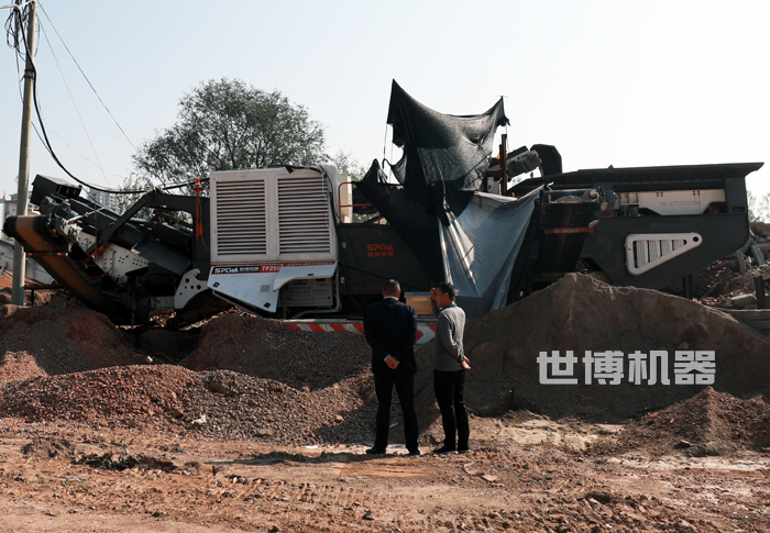 履帶式建筑垃圾粉碎站 履帶式建筑垃圾粉碎站