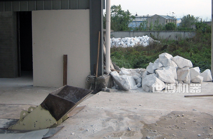 石灰石原料 石灰石原料