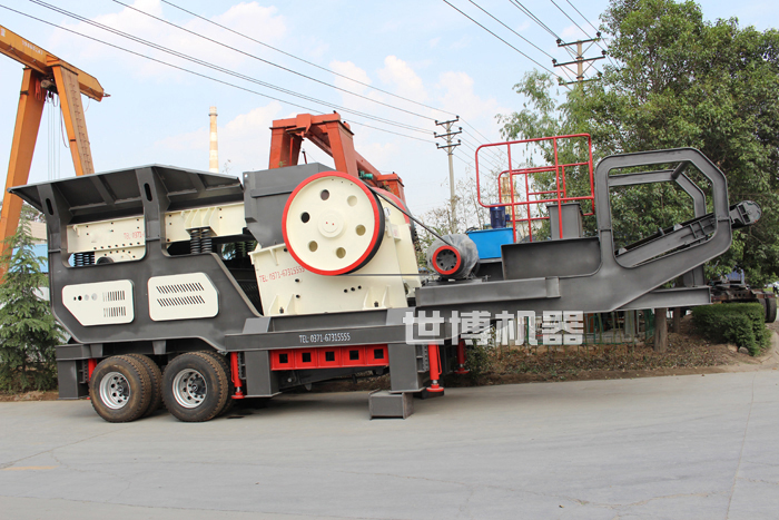 輪胎式破碎車 輪胎式破碎車