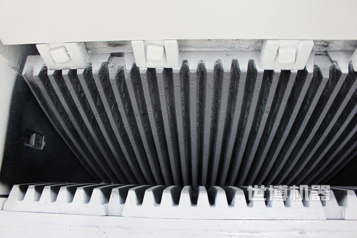 pex顎式破碎機(jī)進(jìn)料口 pex顎式破碎機(jī)進(jìn)料口