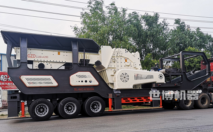 lf粗碎移動(dòng)破碎站 lf粗碎移動(dòng)破碎站