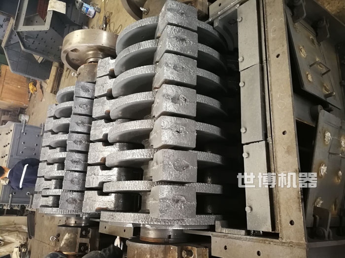 臥式錘頭破碎機(jī) 臥式錘頭破碎機(jī)