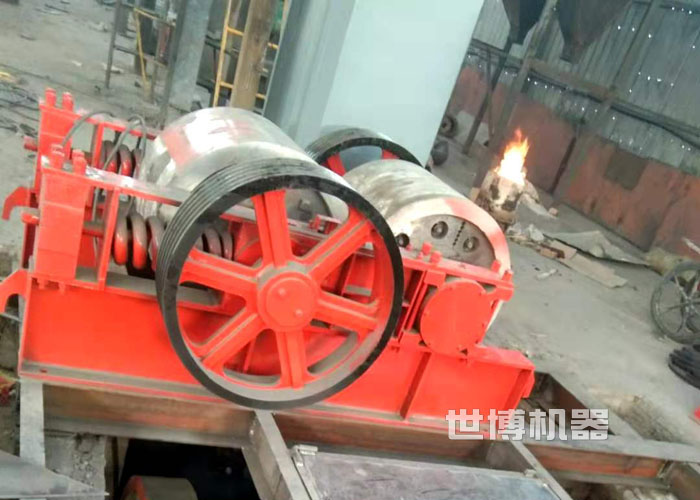 臥式破碎機(jī)小型 臥式破碎機(jī)小型