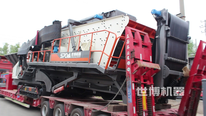 移動(dòng)式篩分機(jī)發(fā)貨中 移動(dòng)式篩分機(jī)發(fā)貨中