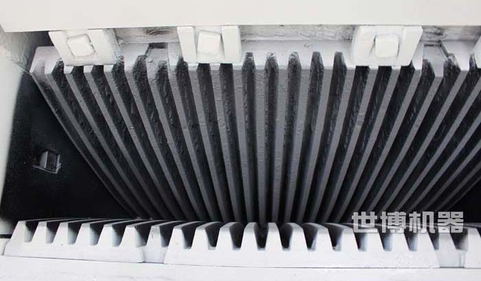 超細(xì)顎破進(jìn)料口 超細(xì)顎破進(jìn)料口