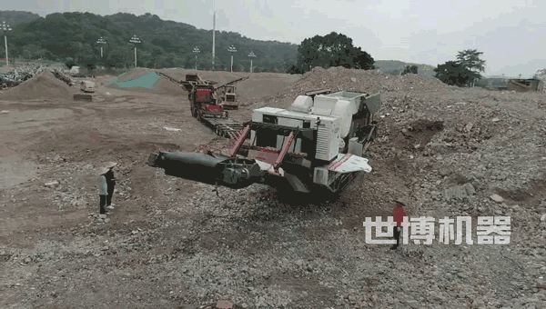 自走式移動(dòng)破自動(dòng)轉(zhuǎn)向 自走式移動(dòng)破自動(dòng)轉(zhuǎn)向