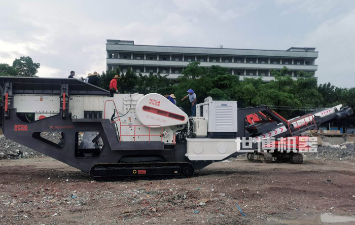 履帶式顎式碎石機(jī) 履帶式顎式碎石機(jī)