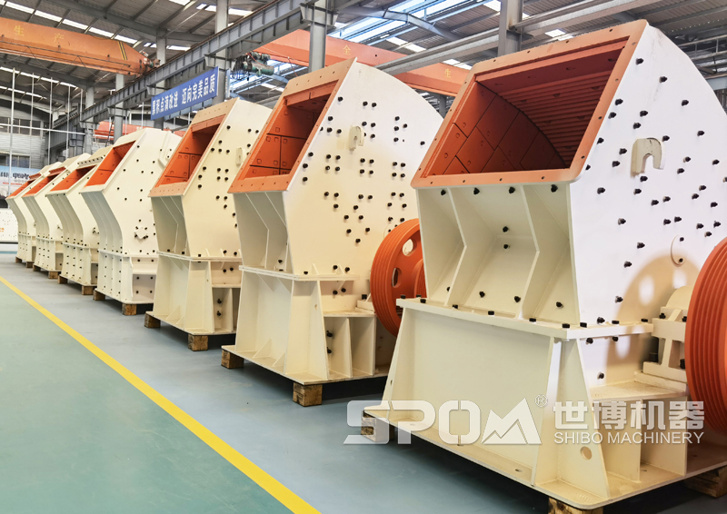 重錘式破碎機(jī)生產(chǎn)車間 重錘式破碎機(jī)生產(chǎn)車間