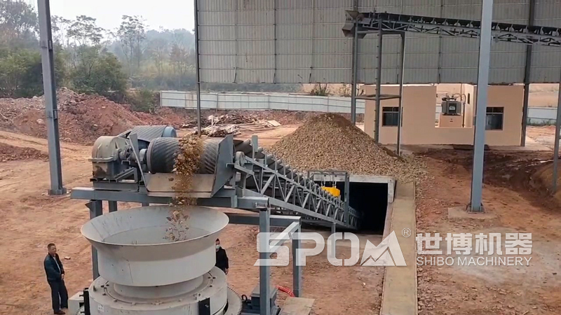 料倉(cāng)的原料充足啟動(dòng)圓錐破 料倉(cāng)的原料充足啟動(dòng)圓錐破