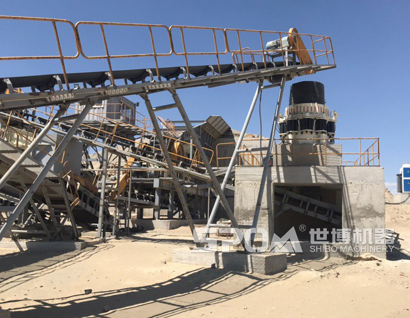 西蒙斯圓錐破安裝現(xiàn)場 西蒙斯圓錐破安裝現(xiàn)場