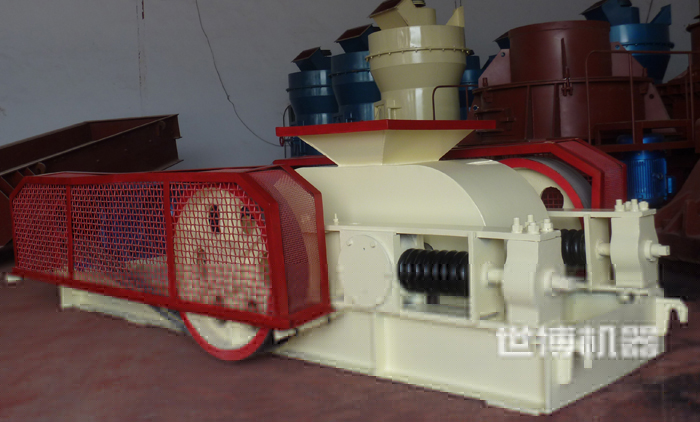 世博機(jī)器生產(chǎn)的對(duì)輥破 世博機(jī)器生產(chǎn)的對(duì)輥破