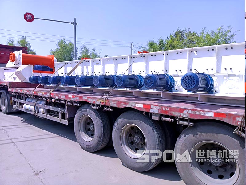 給料機發(fā)貨現(xiàn)場