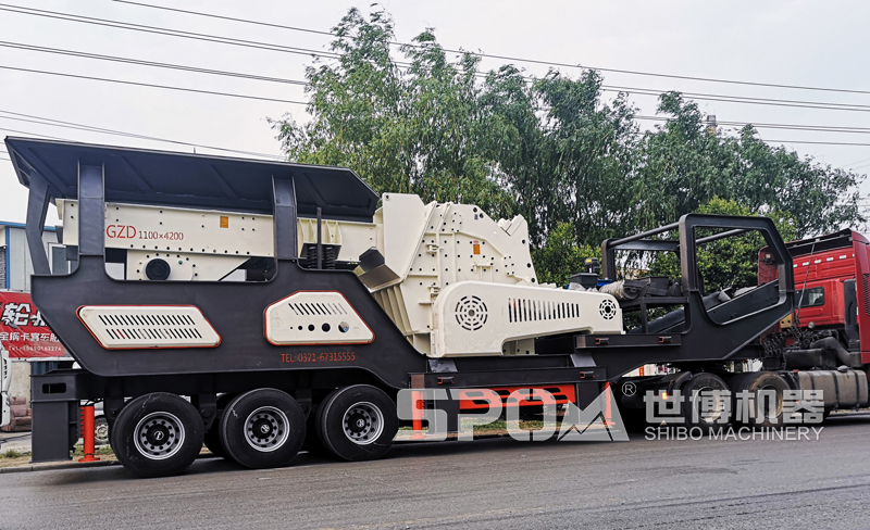 輪胎式移動(dòng)反擊破碎站 輪胎式移動(dòng)反擊破碎站